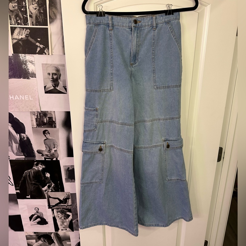 SIZE S - One 5 One Cargo Jeans Lightwash